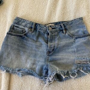 Stylish Blue Denim Women's Shorts